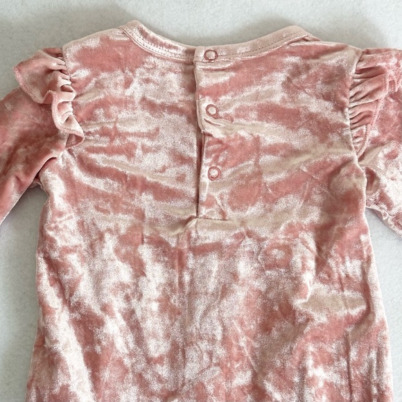 Blush Velvet baby 6 months outfit infant jumpsuit with headpiece baby girl - Picture 5 of 12